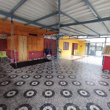 Red Fort Wood House 코다이카날 외부 사진